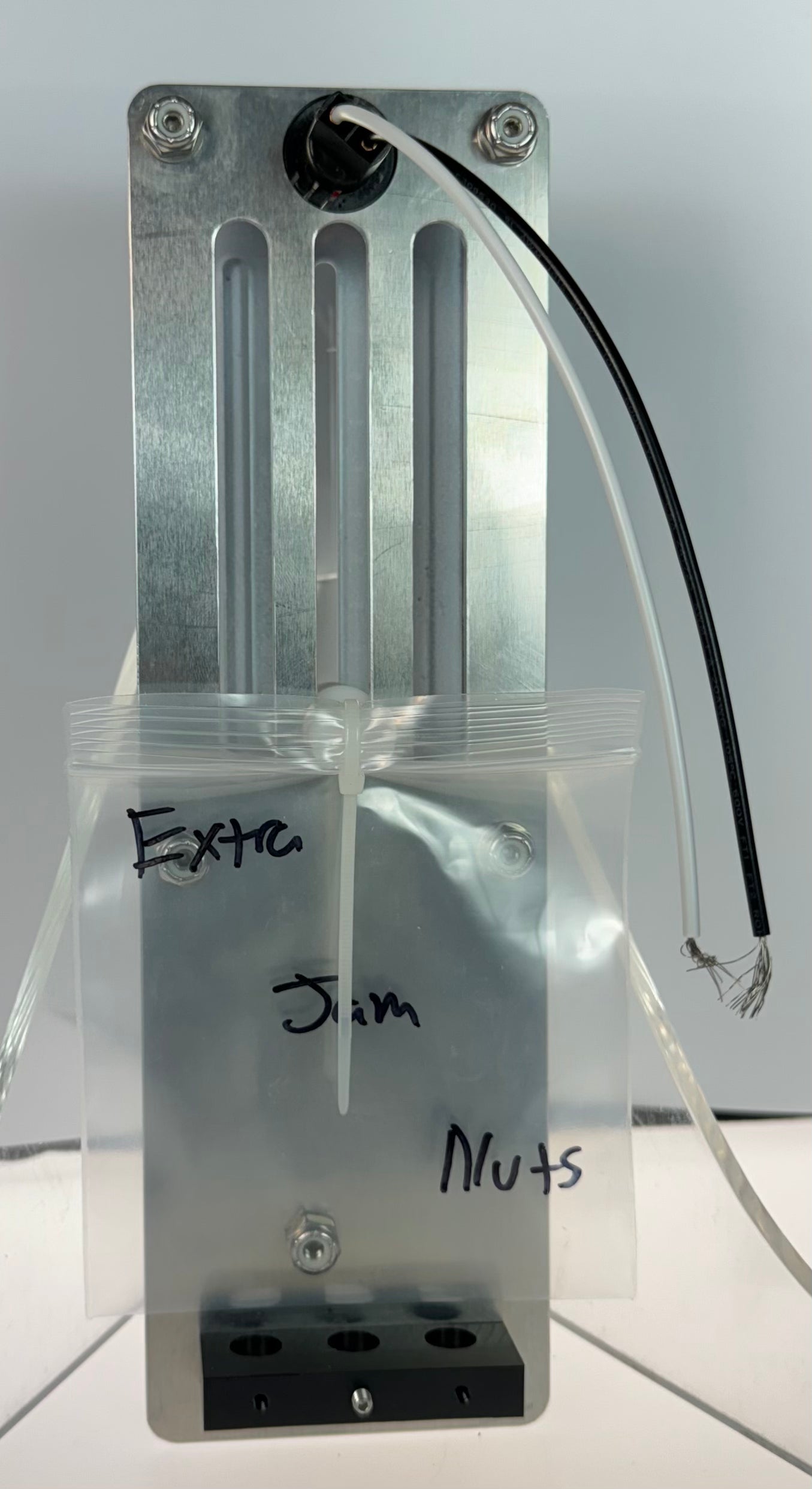 GAFFRIG PART #200 MECHANICAL INDICATOR, 1 DRIVE, MERCURY-CARD - WHITE DIAL PURPLE