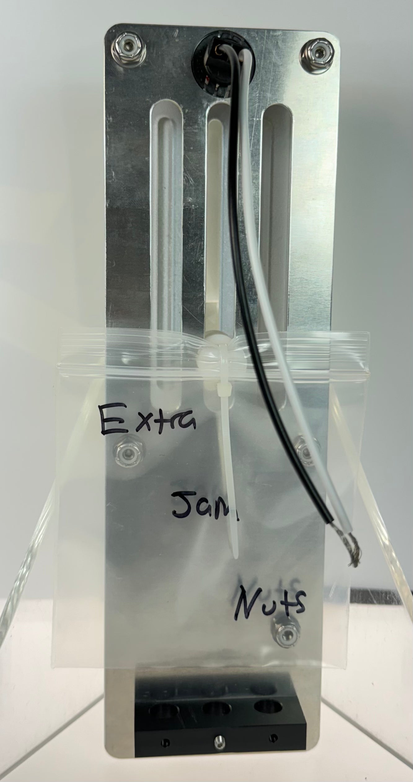 GAFFRIG PART #200 MECHANICAL INDICATOR, 1 DRIVE, MERCURY-CARD - WHITE DIAL YELLOW