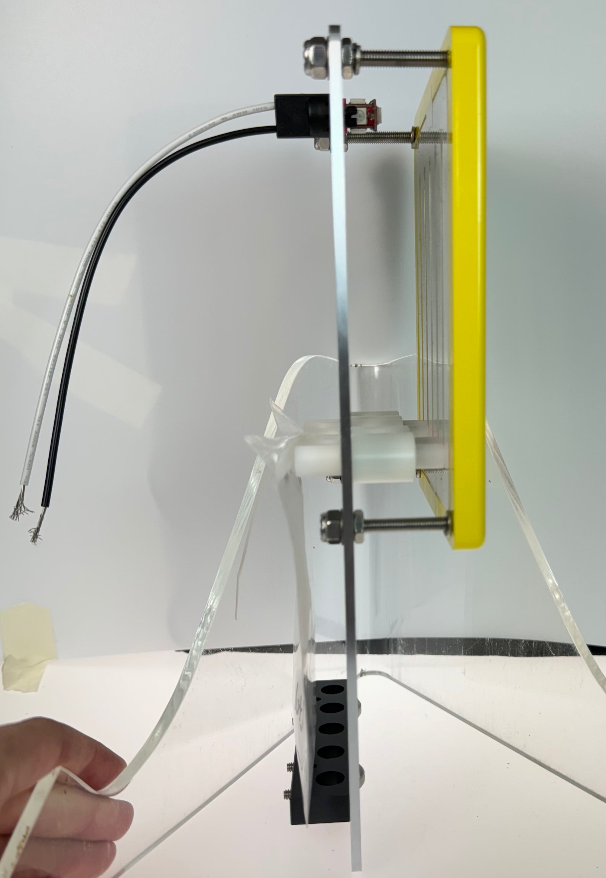 GAFFRIG PART #205 MECHANICAL INDICATOR, 2 DRIVES/2 TABS, MERCURY- CARD - WHITE DIAL YELLOW