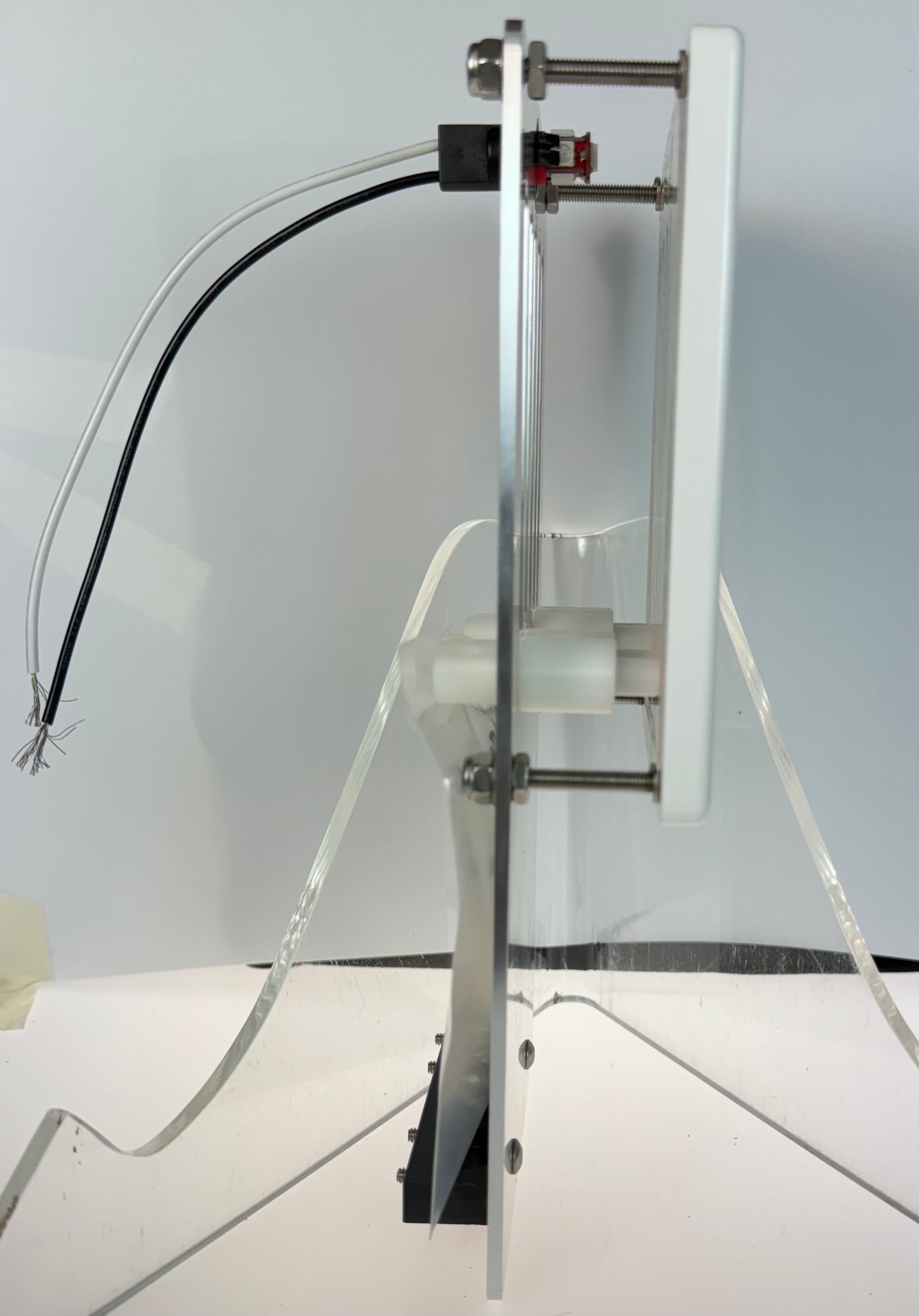 GAFFRIG PART #205 MECHANICAL INDICATOR, 2 DRIVES/2 TABS, MERCURY- CARD - WHITE DIAL WHITE