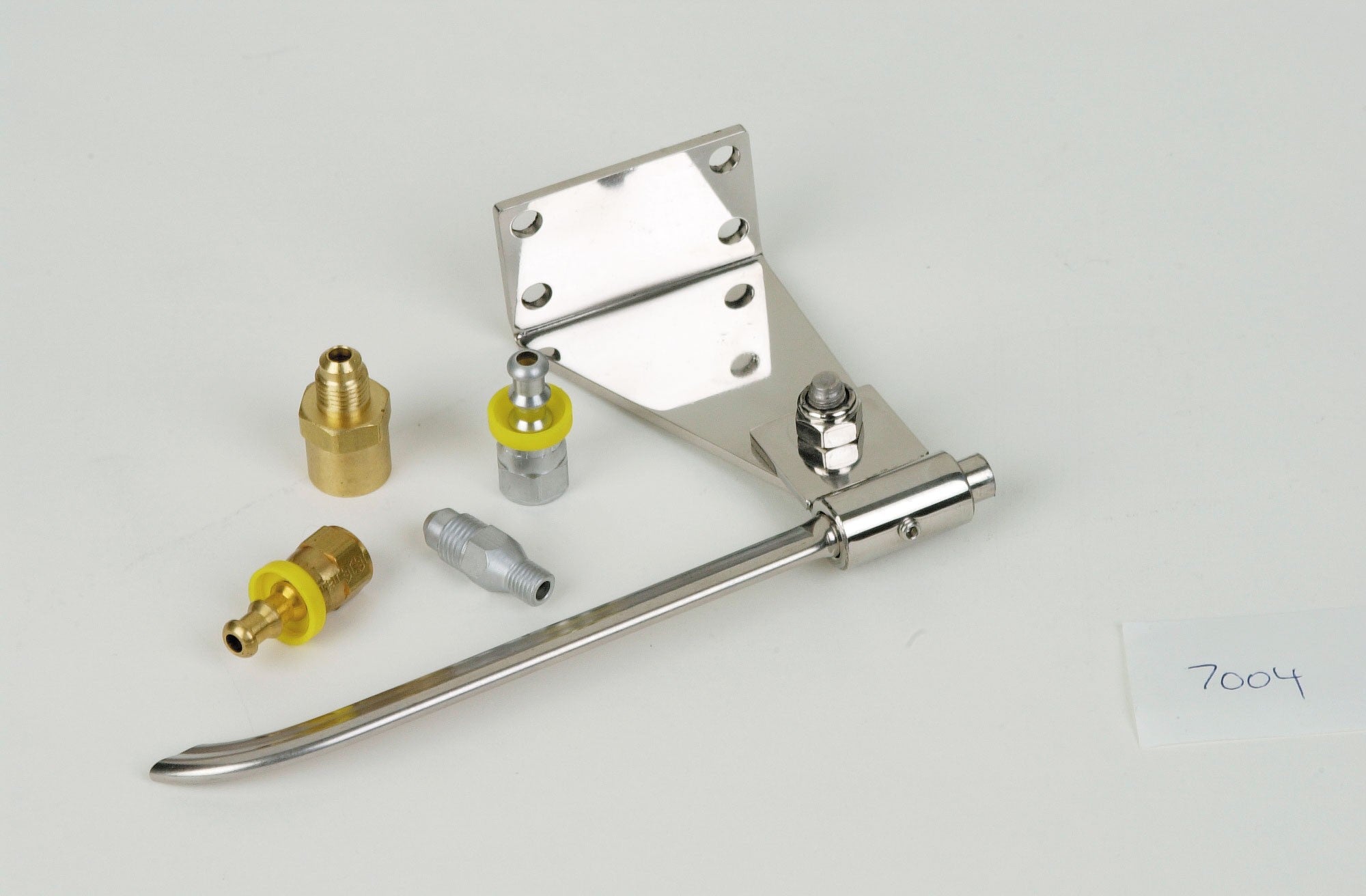 GAFFRIG PART #7004 KICK-UP MOUNT ASSEMBLY KIT- MERCURY RACE BOLT PATTERN 7 INCH PITOT TUBE